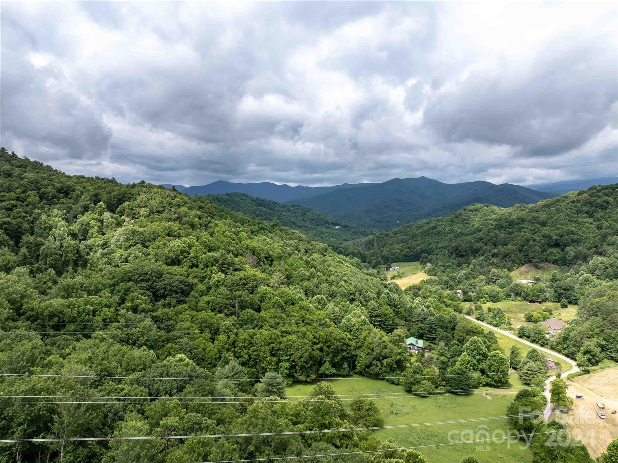 00 Waterwheel Cove Clyde NC 28721