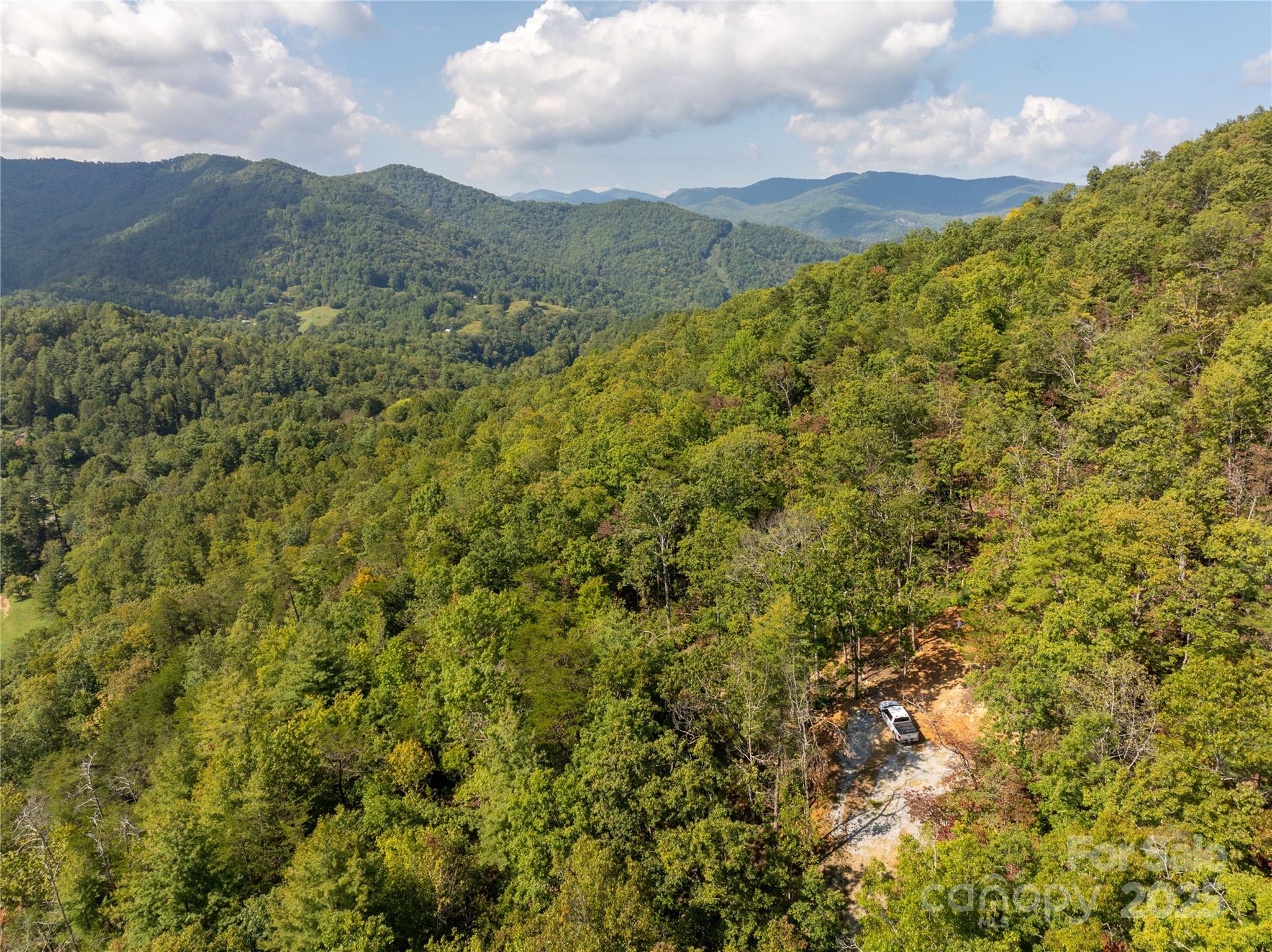 8888 Cedar Creek Farm Road Tuckasegee NC 28783