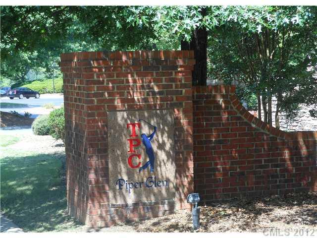 4717 Piper Glen Drive Charlotte NC 28277