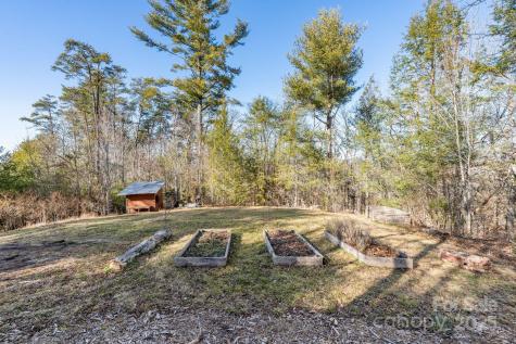 131 Ivy Bluff Road Marshall NC 28753