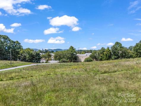 410 Freeman Street Hendersonville NC 28792