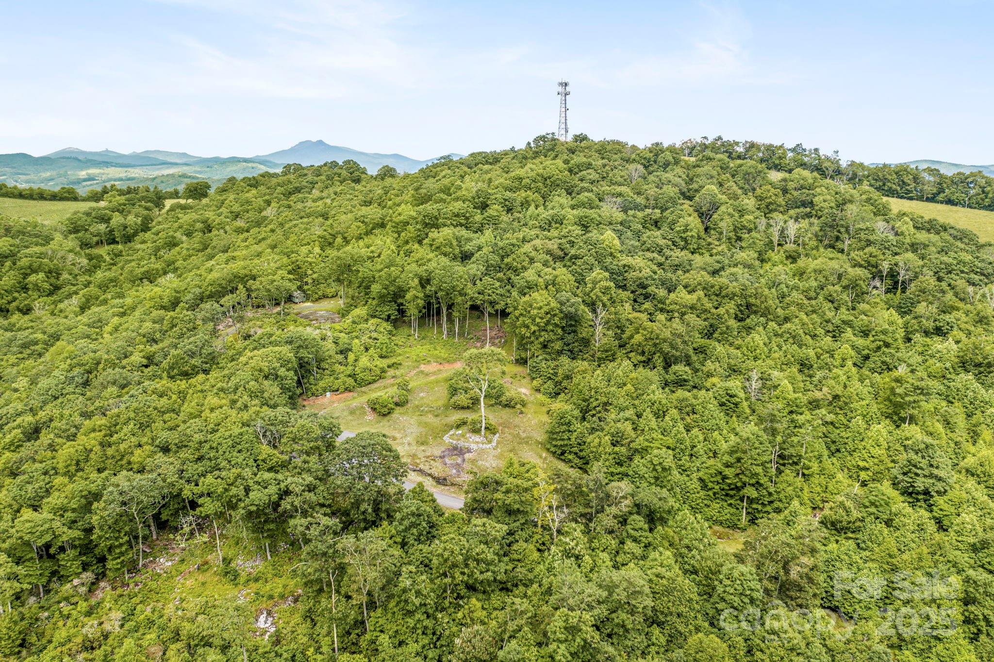 1264 Mountain Laurel Parkway Newland NC 28657