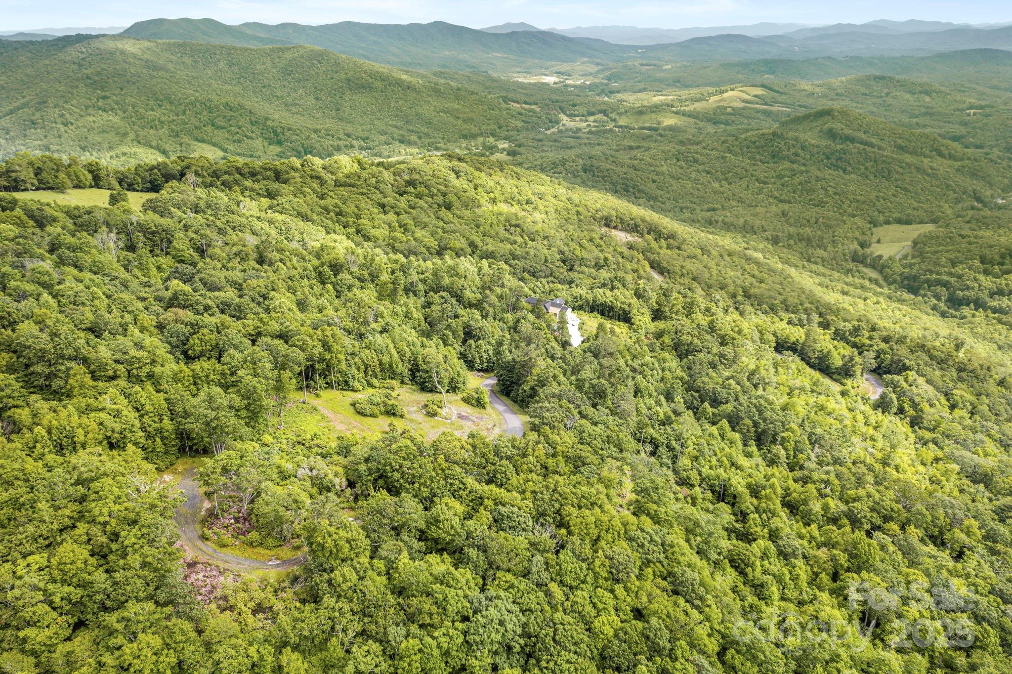 1264 Mountain Laurel Parkway Newland NC 28657