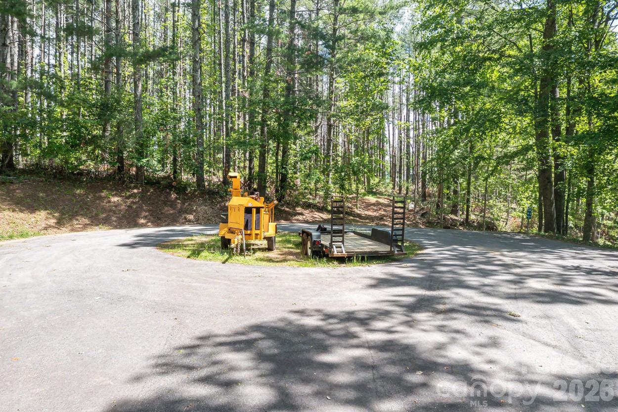 9999 River Edge Drive Burnsville NC 28714