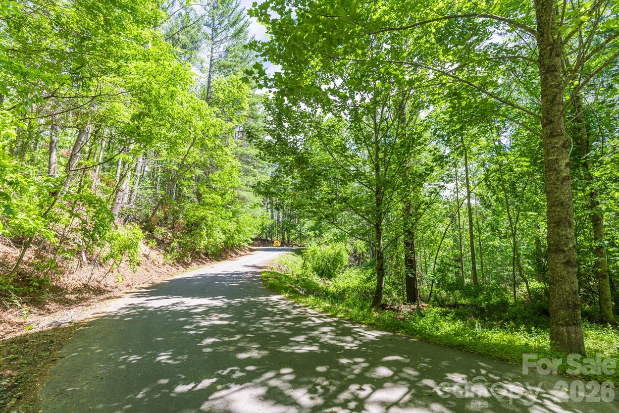 9999 River Edge Drive Burnsville NC 28714