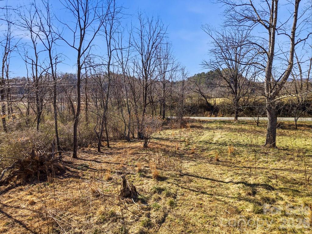 999 Ray Hill Road Mills River NC 28759