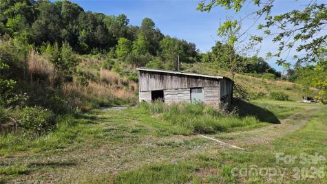 407 Spicewood Trail Mars Hill NC 28754