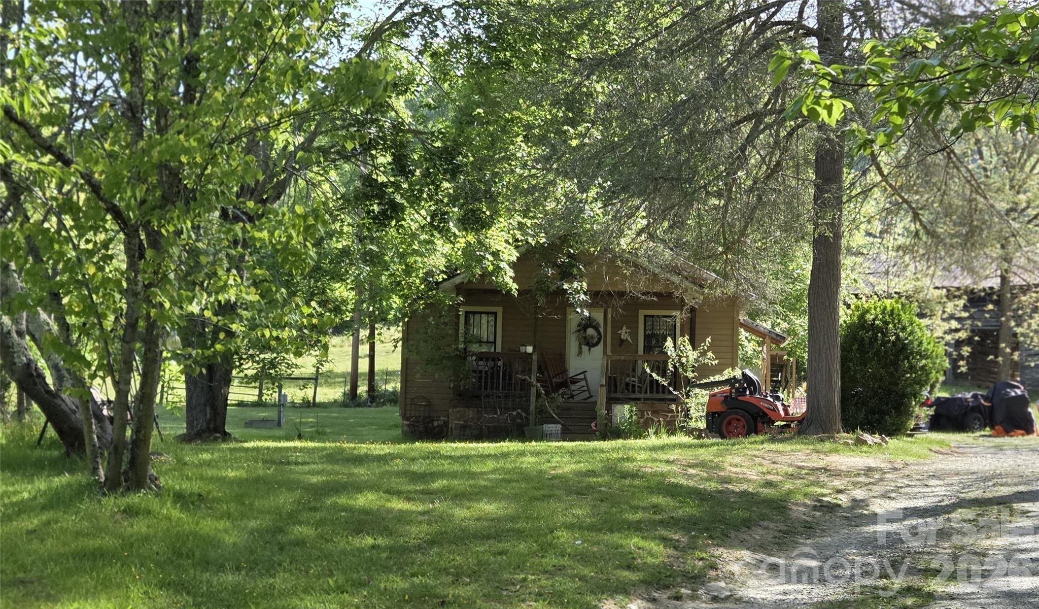 407 Spicewood Trail Mars Hill NC 28754