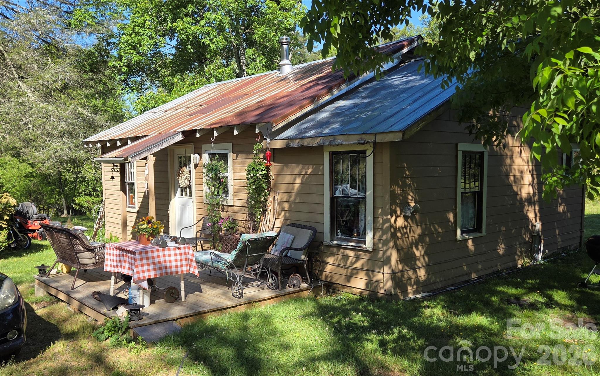 407 Spicewood Trail Mars Hill NC 28754