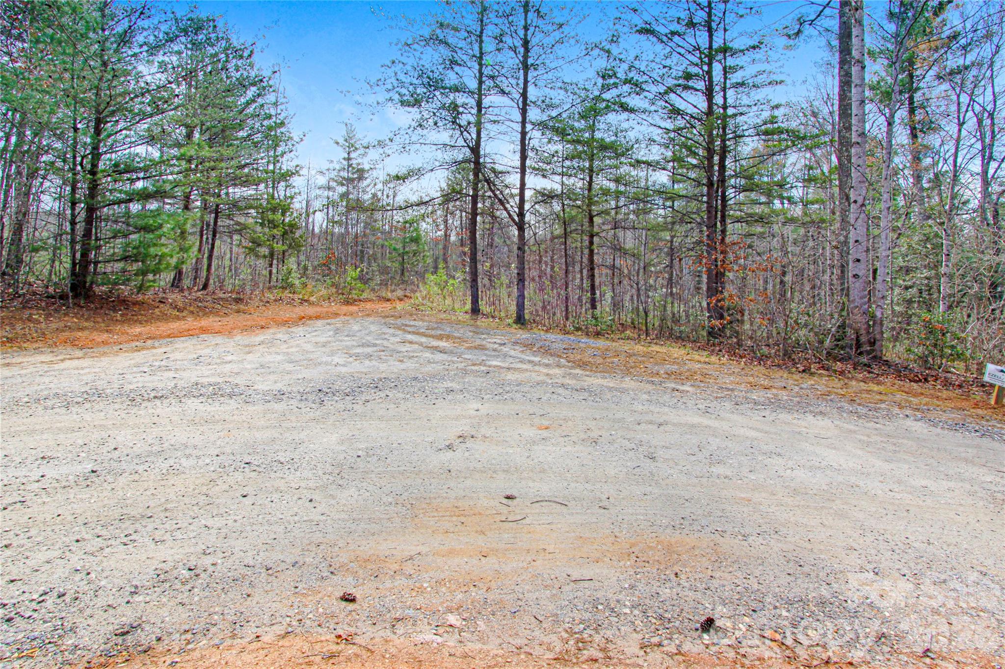 5360 Dogwood Way Lenoir NC 28645