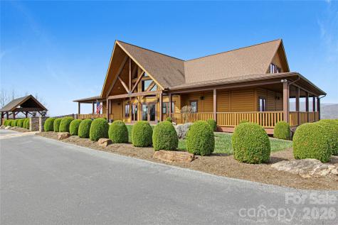 5360 Dogwood Way Lenoir NC 28645