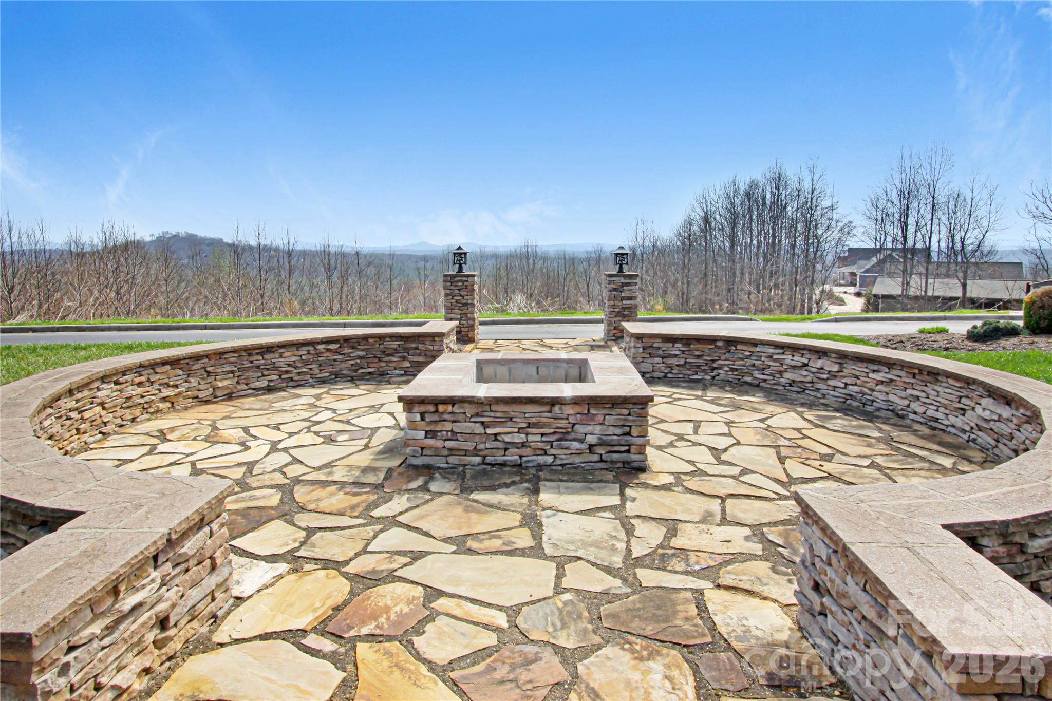 5360 Dogwood Way Lenoir NC 28645