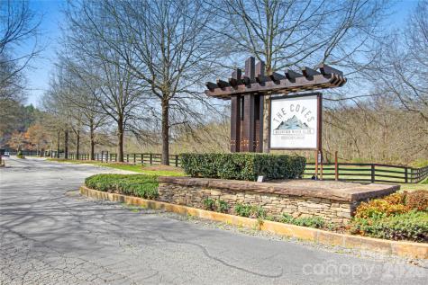 5360 Dogwood Way Lenoir NC 28645