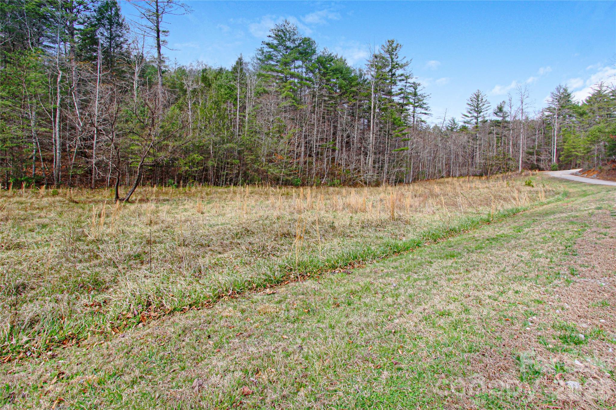 5360 Dogwood Way Lenoir NC 28645