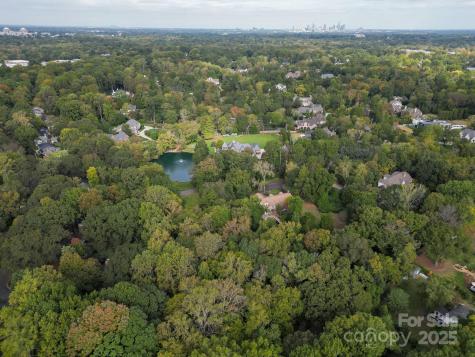 5019 Carmel Park Drive Charlotte NC 28226