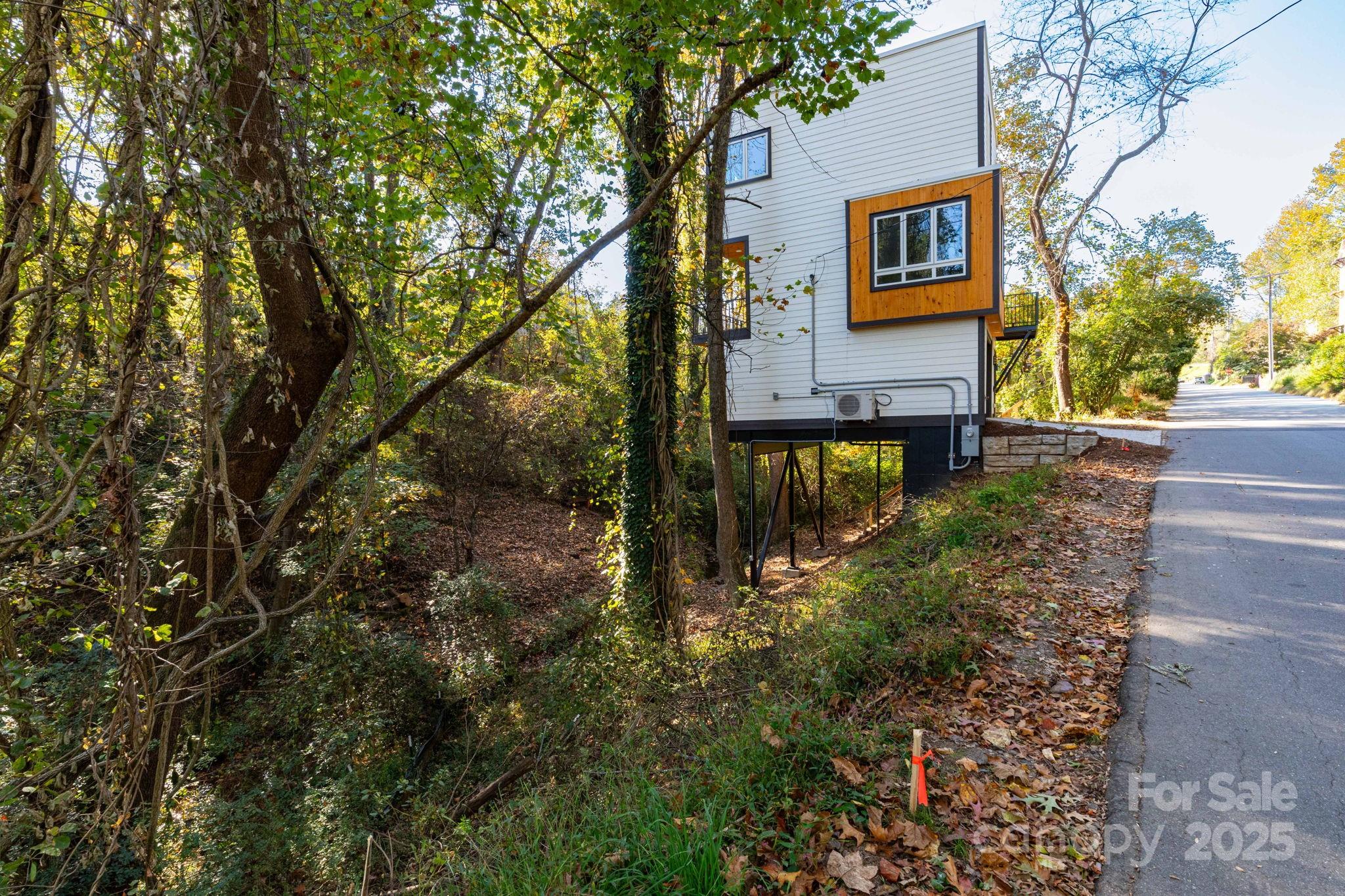 30 Waynesville Avenue Asheville NC 28806