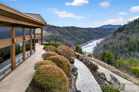 149 Turkey Trot Trail Marshall NC 28753