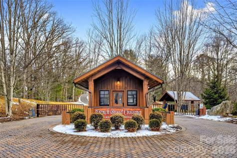149 Turkey Trot Trail Marshall NC 28753
