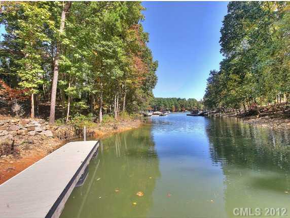 168 Great Point Drive Mooresville NC 28117