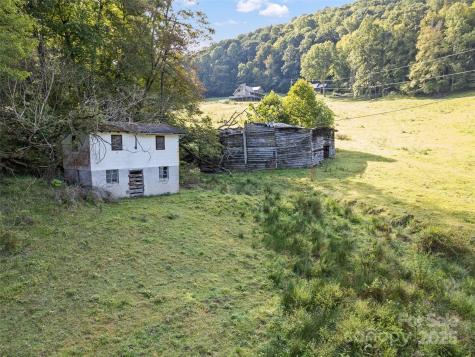 44 Jenkins Road Waynesville NC 28785