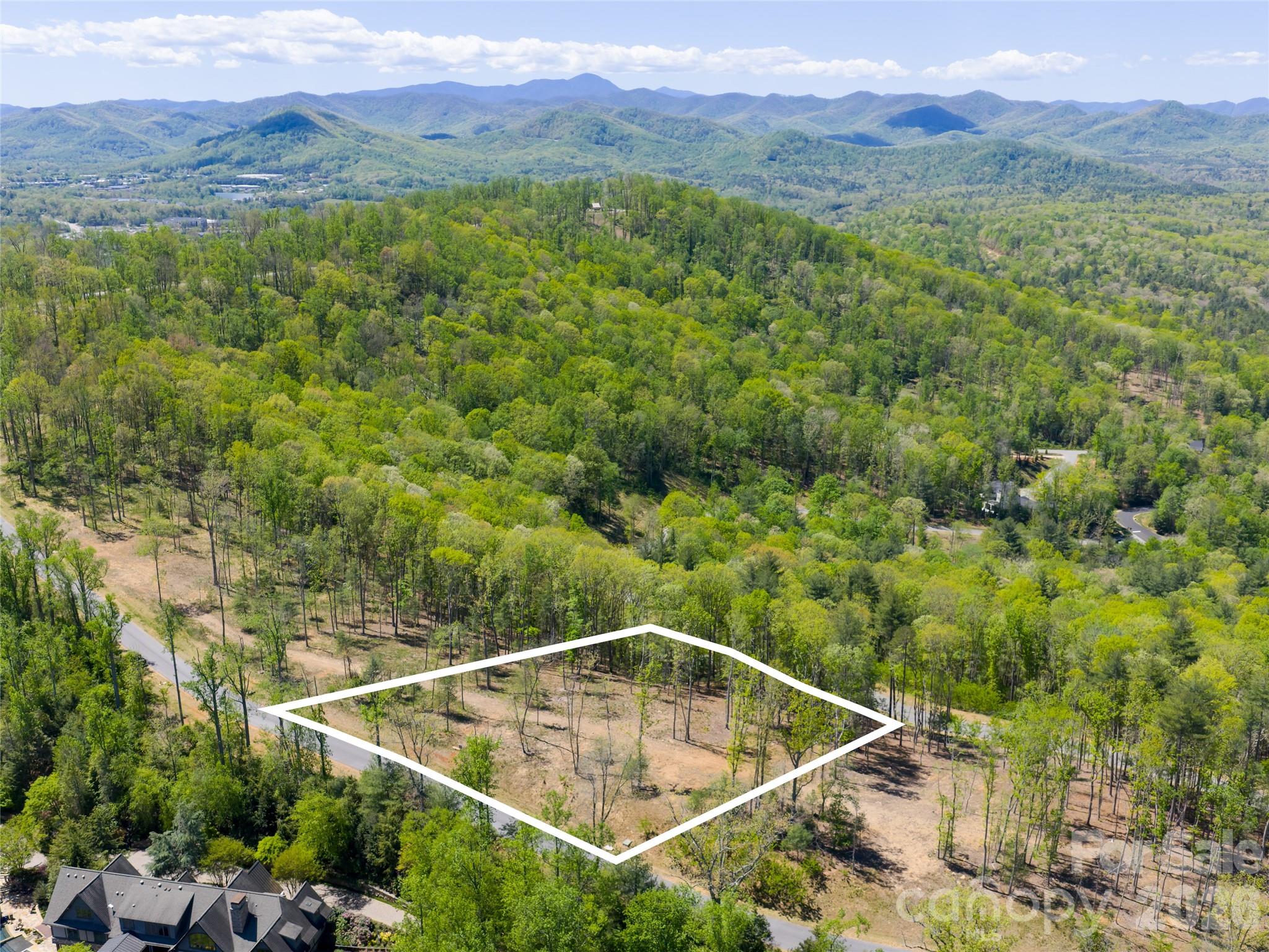 693 Tea House Drive Asheville NC 28803