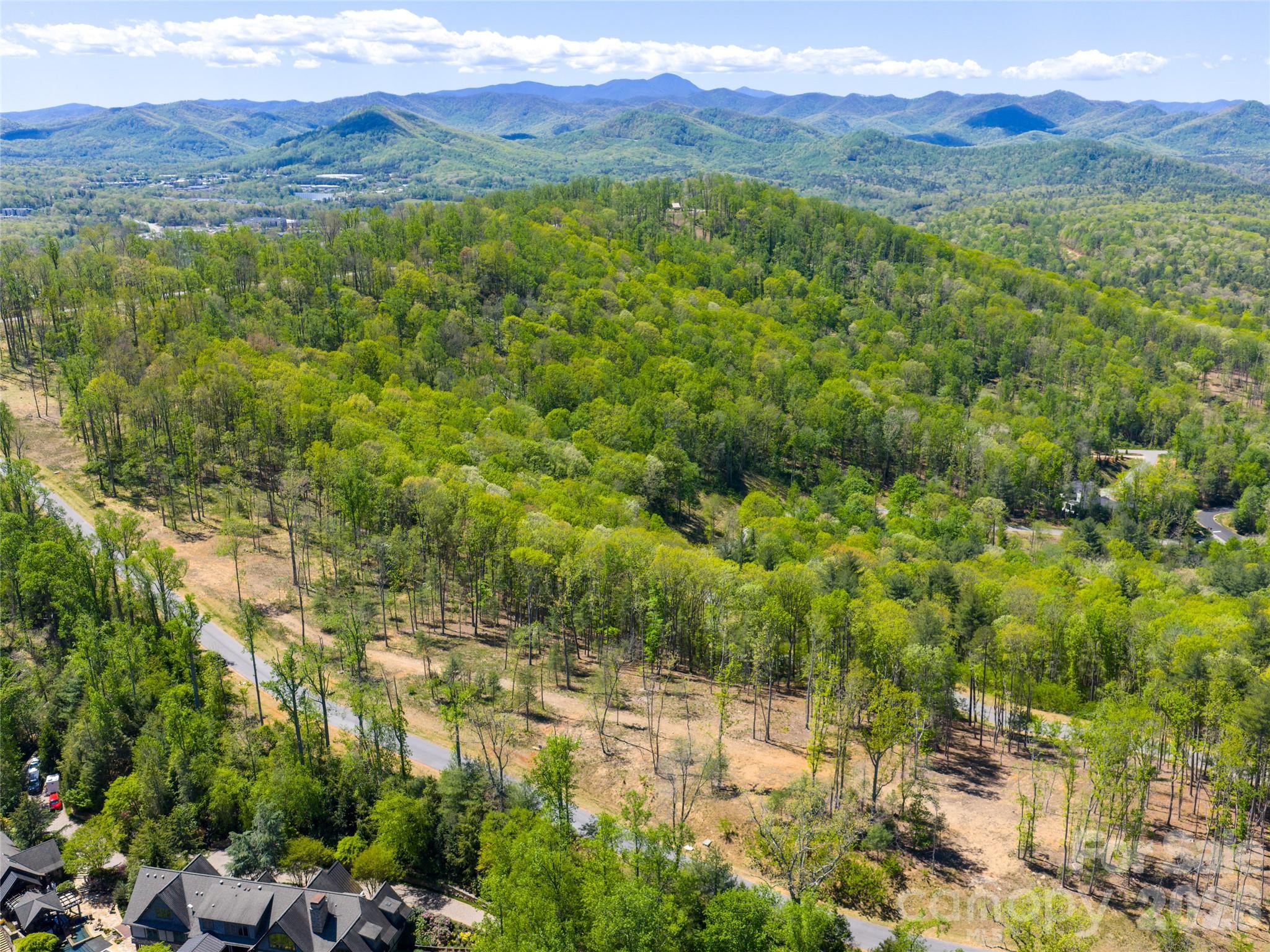 693 Tea House Drive Asheville NC 28803
