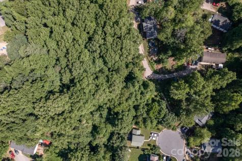 17 Chicago Avenue Black Mountain NC 28711