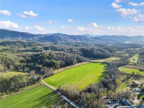 180 Sharon Road Fairview NC 28730