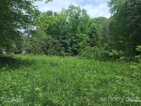 356 Charles Creek Road Bakersville NC 28705