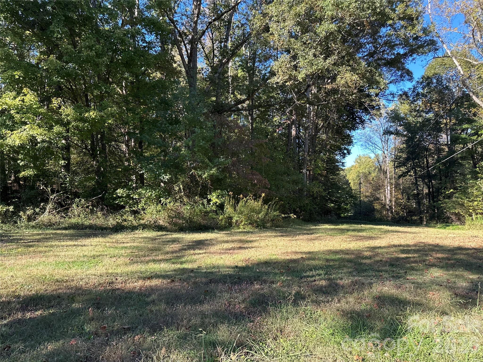 000 Courtney- Huntsville Road Yadkinville NC 27055