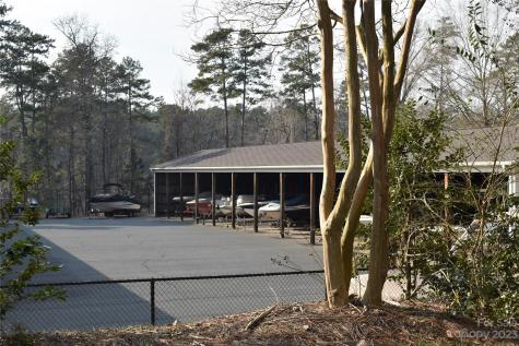 171 Yadkin Falls Badin Lake NC 28127