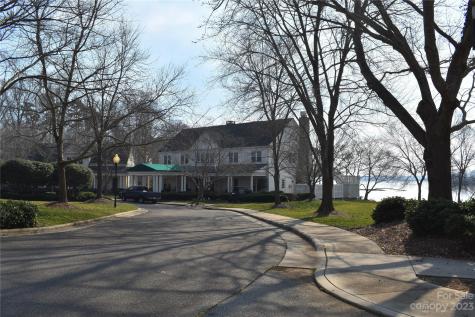 171 Yadkin Falls Badin Lake NC 28127