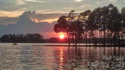 171 Yadkin Falls Badin Lake NC 28127