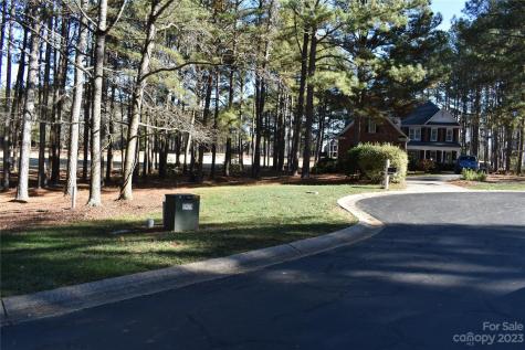 171 Yadkin Falls Badin Lake NC 28127