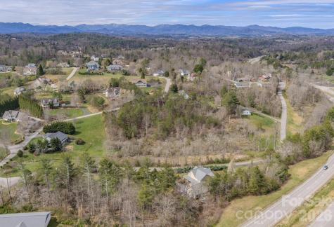 29 Sage Drive Weaverville NC 28787