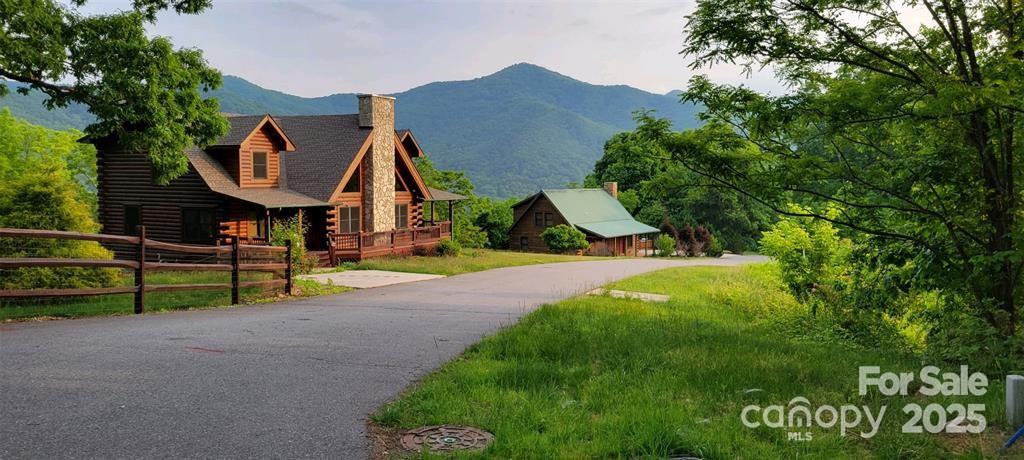 22 Holiday Drive Waynesville NC 28785