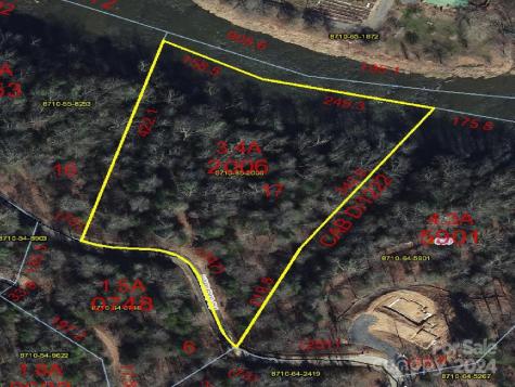 17 Harleys Cove Road Waynesville NC 28785