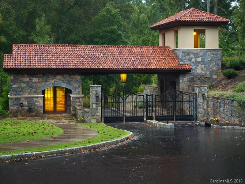 7 Villa Nova Drive Asheville NC 28804