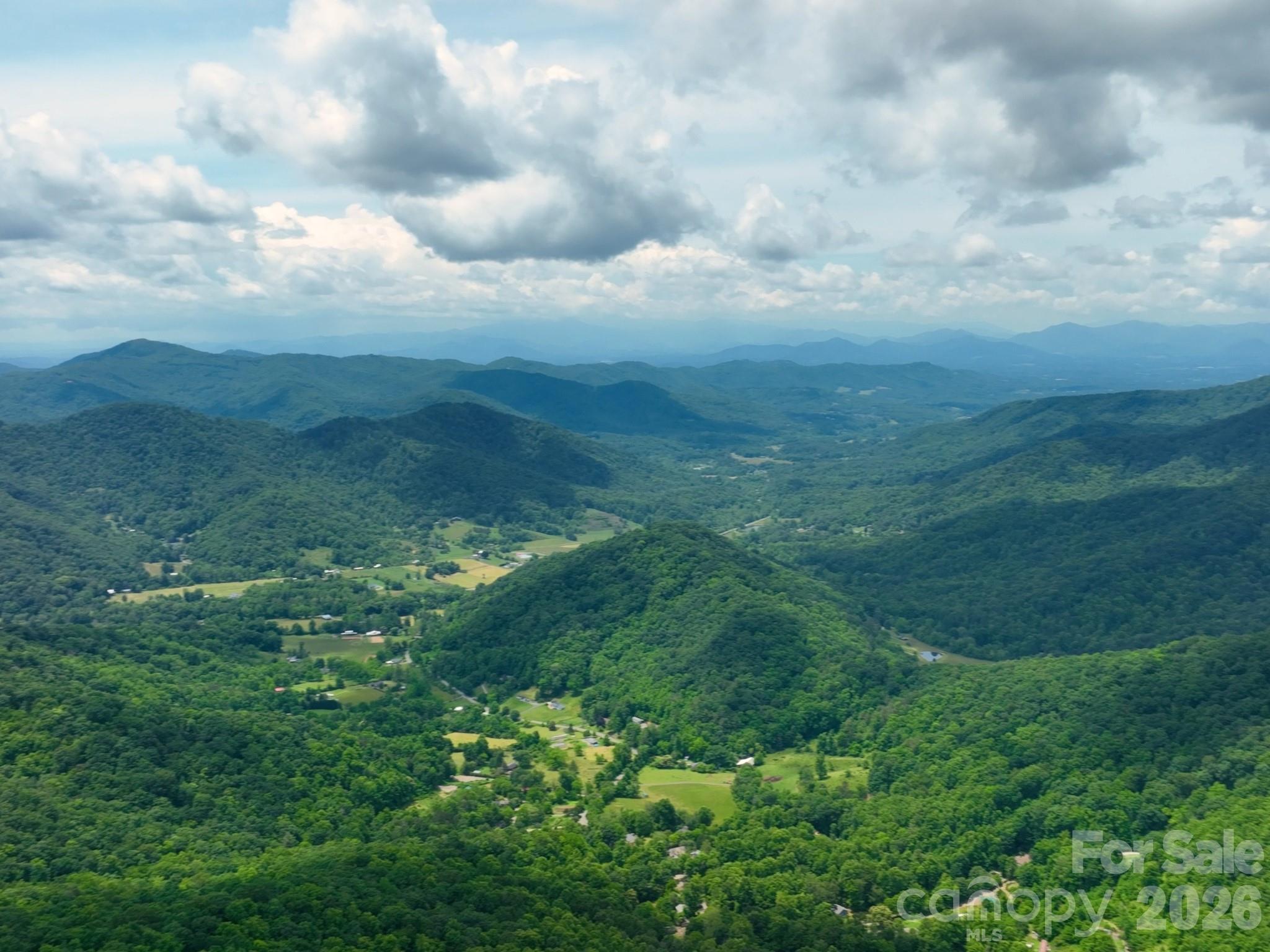 135 Gavin Glen Road Weaverville NC 28787