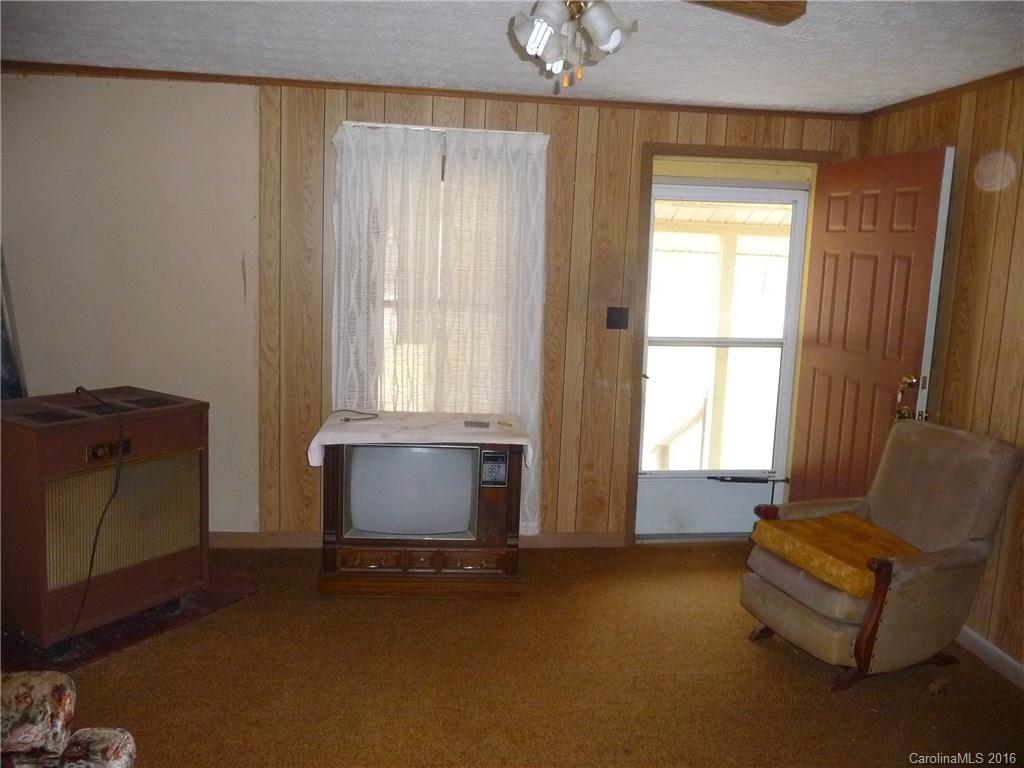12060 Big Laurel Road Marshall NC 28753
