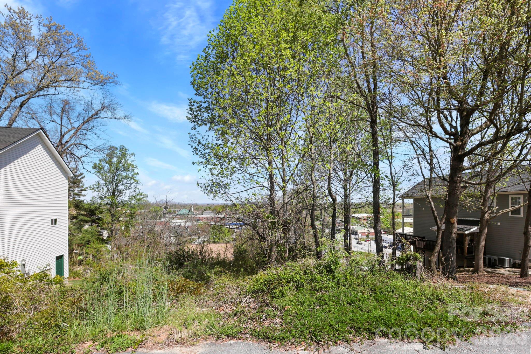 00 Summit Circle Hendersonville NC 28792
