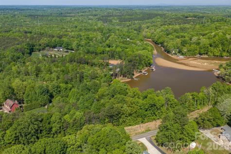1725 Bay Head Court Catawba NC 28609