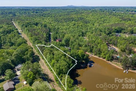 1725 Bay Head Court Catawba NC 28609