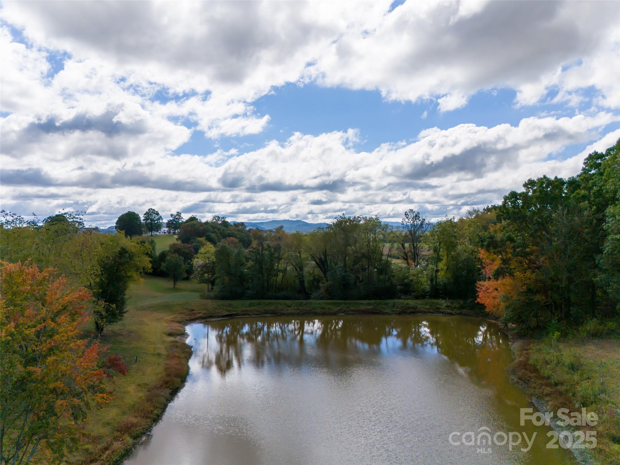 18 S Sweetwater Pond Road Mills River NC 28759