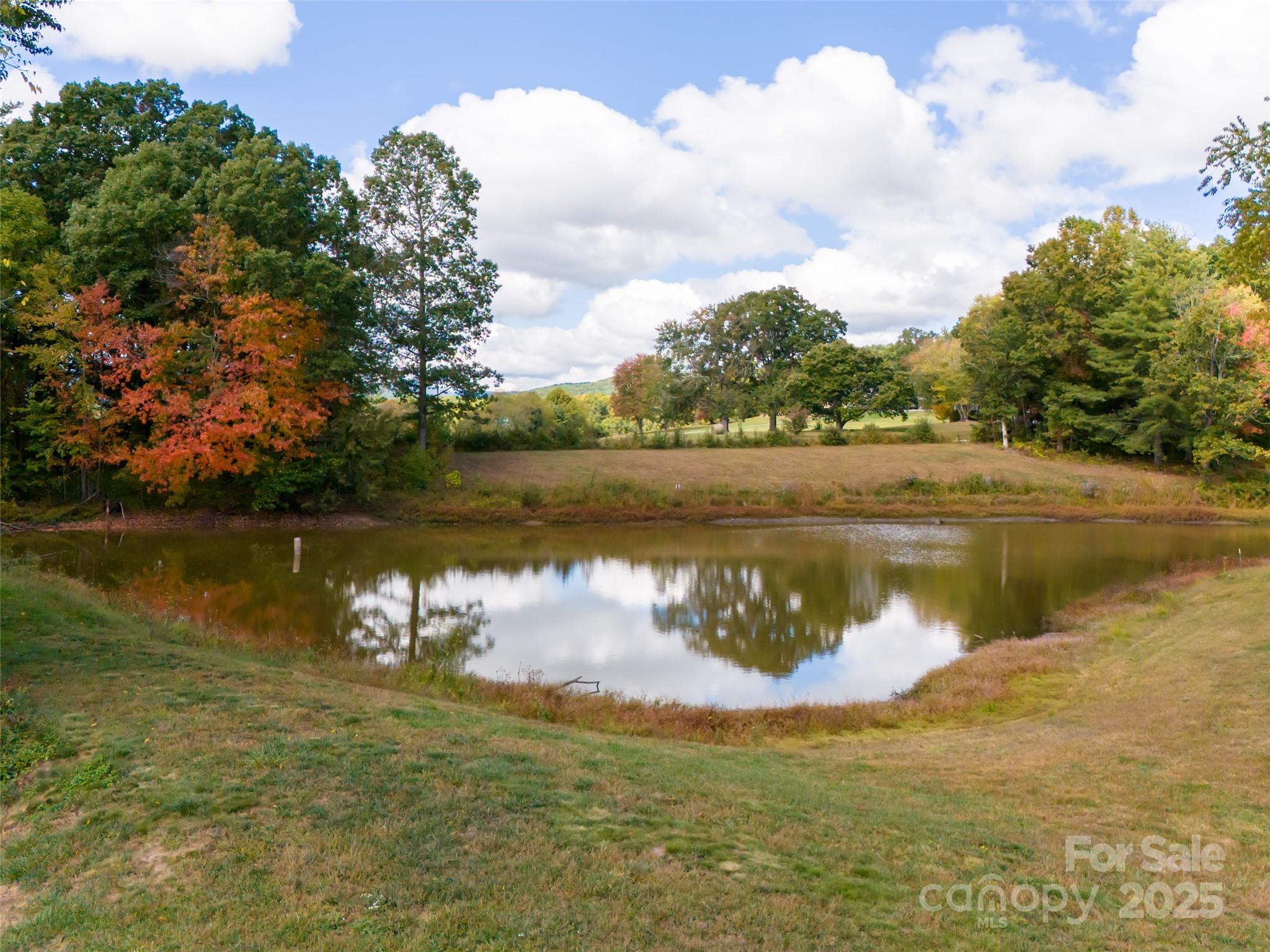 18 S Sweetwater Pond Road Mills River NC 28759