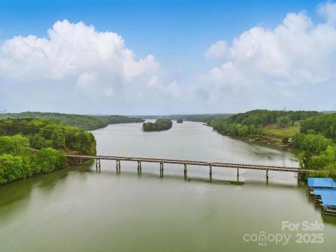 000 Boomer Court Statesville NC 28677