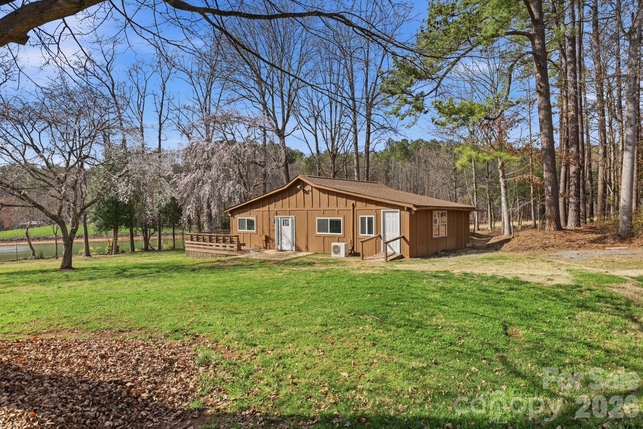 232 Apache Road Troutman NC 28166