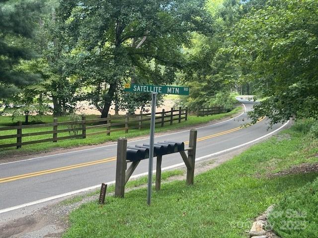 000 N Satellite Mountain Road N Burnsville NC 28714