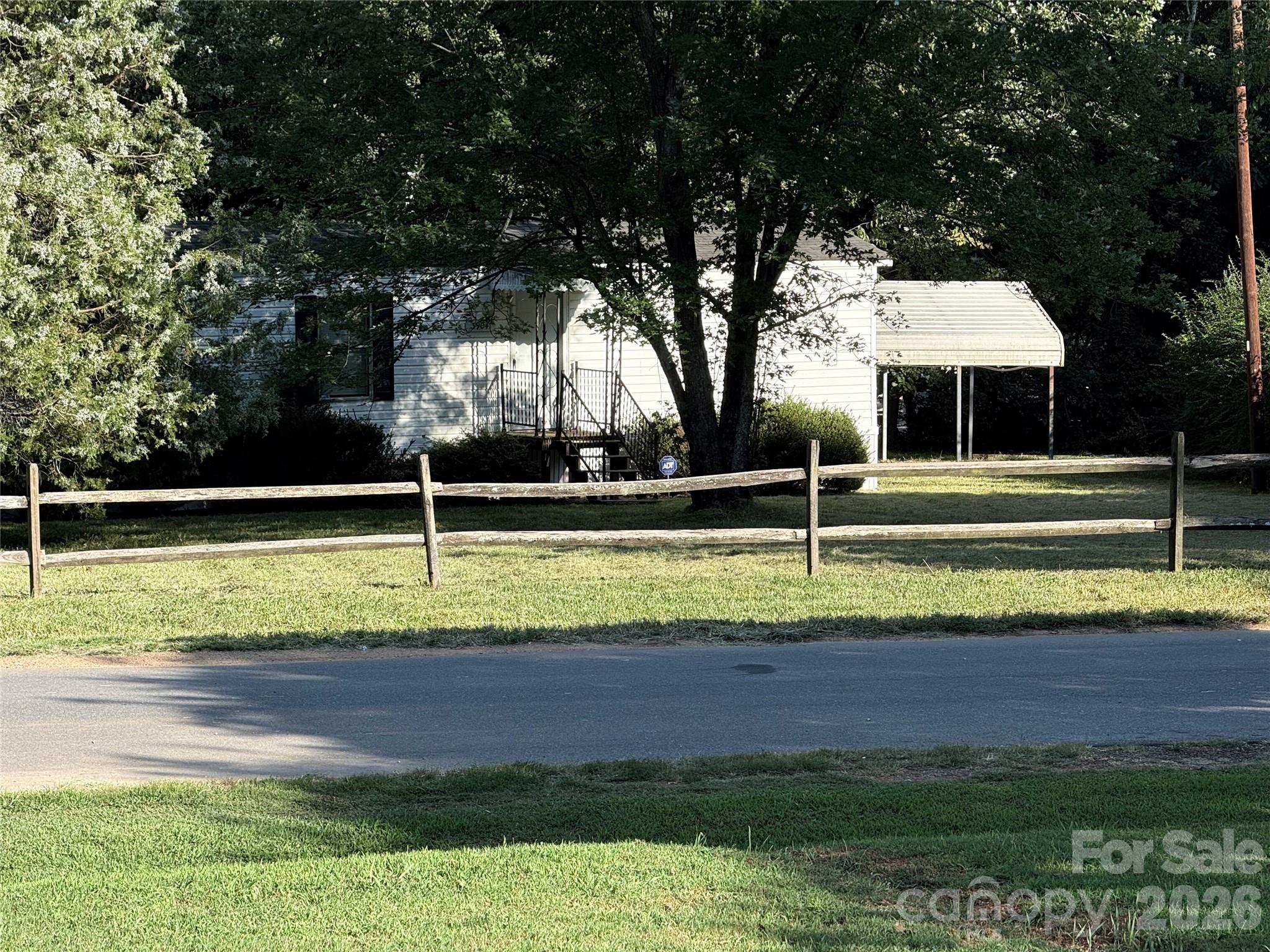 3904 Parkay Place Charlotte NC 28214