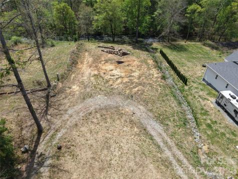 16 Creston Circle Charlotte NC 28214